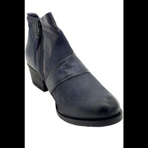 Miz Mooz Leather Cut-Out Ankle Boots Burlington Midnight - Wide